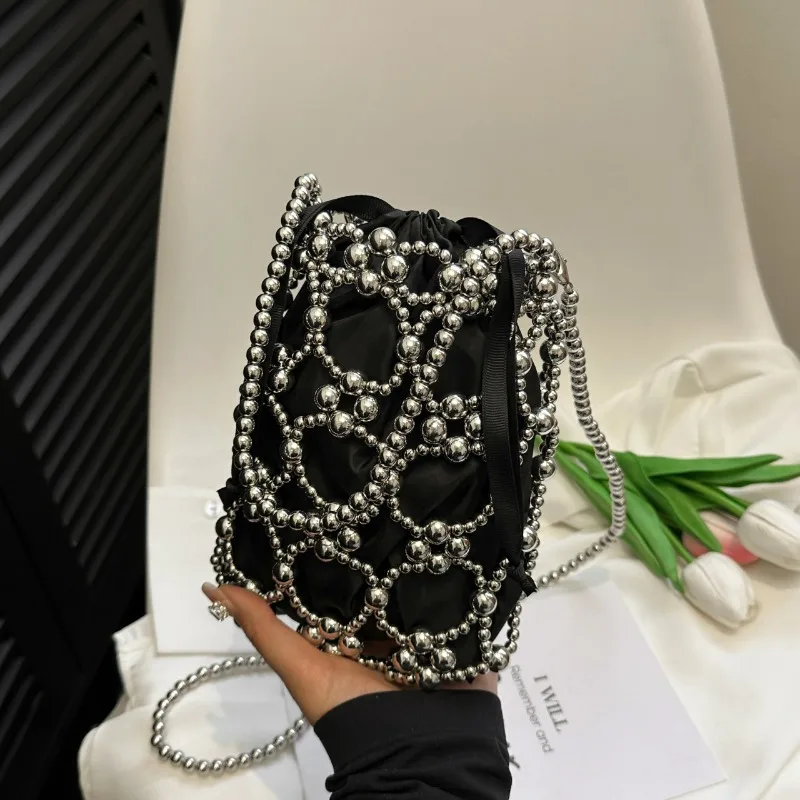 Luxury Bags On Sales - Beading branco balde ombro e crossbody
