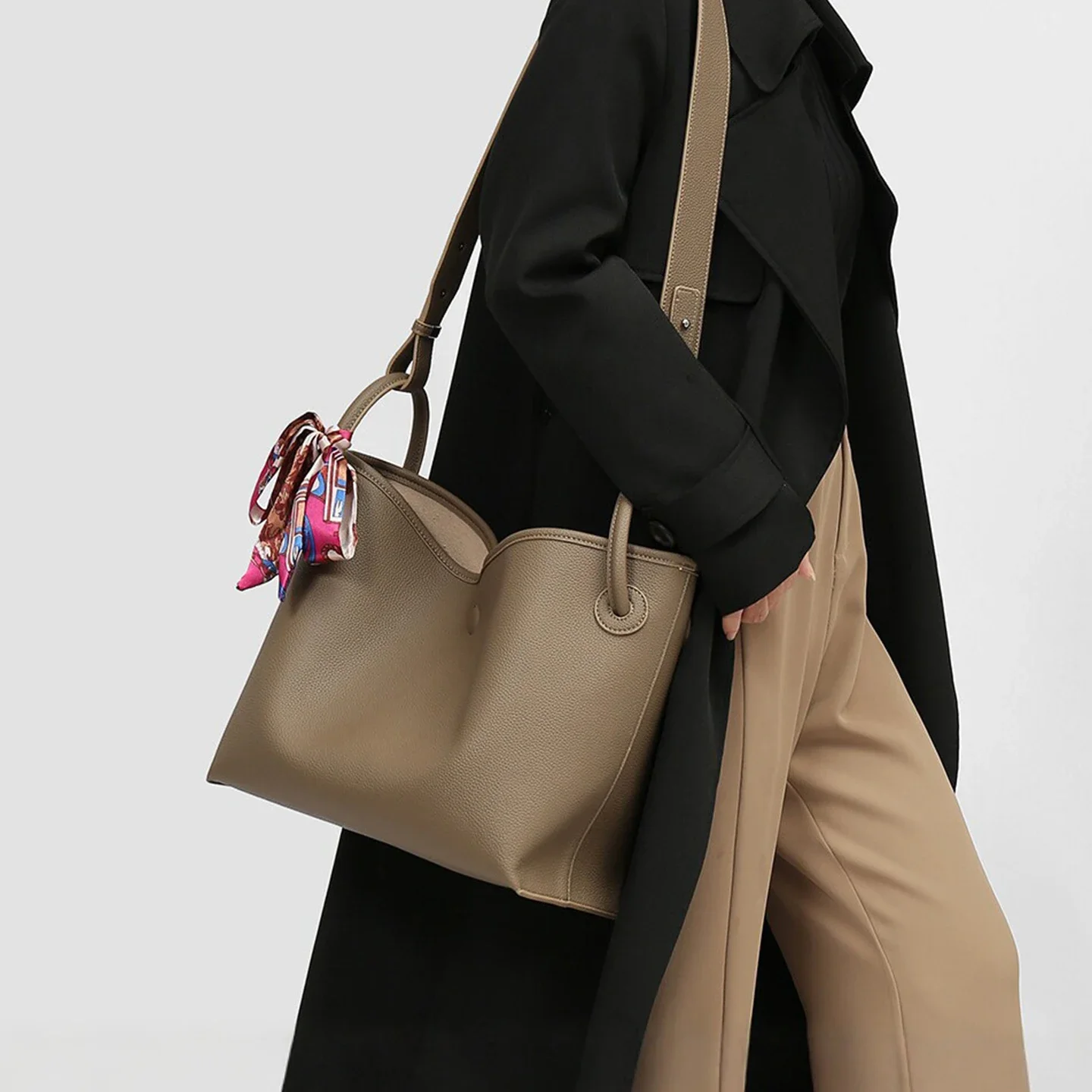 Bolsa Tote Feminina de Luxo Le - Luxury Bags Leather avaliação e preço